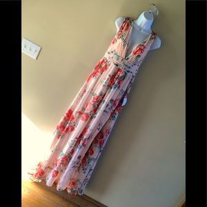 COPY - Lulus Sleeveless Floral Maxi Dress - Medium - New!